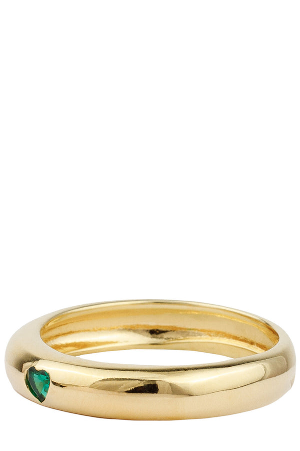 The heart ring in gold and green colours from the brand ALL THE LUCK IN THE WORLD