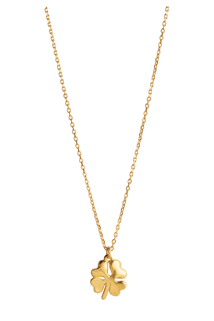 The organic clover necklace in gold colour from the brand ENAMEL COPENHAGEN