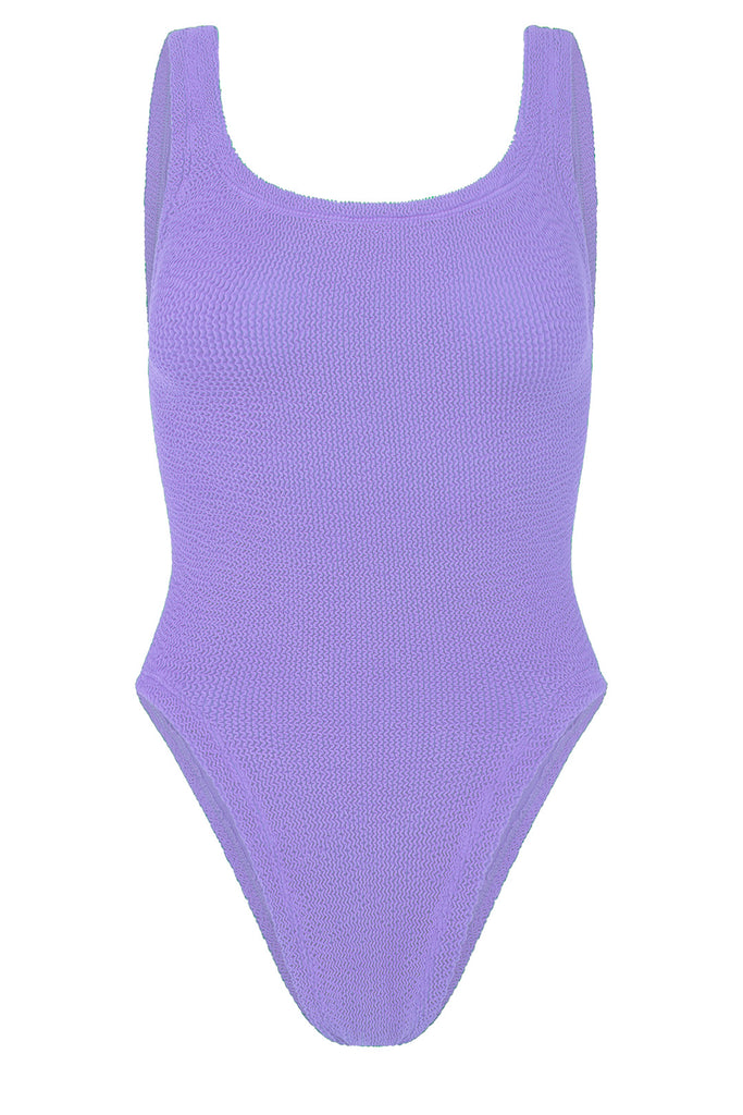 The square-neck swimsuit in lilac color from the brand HUNZA G