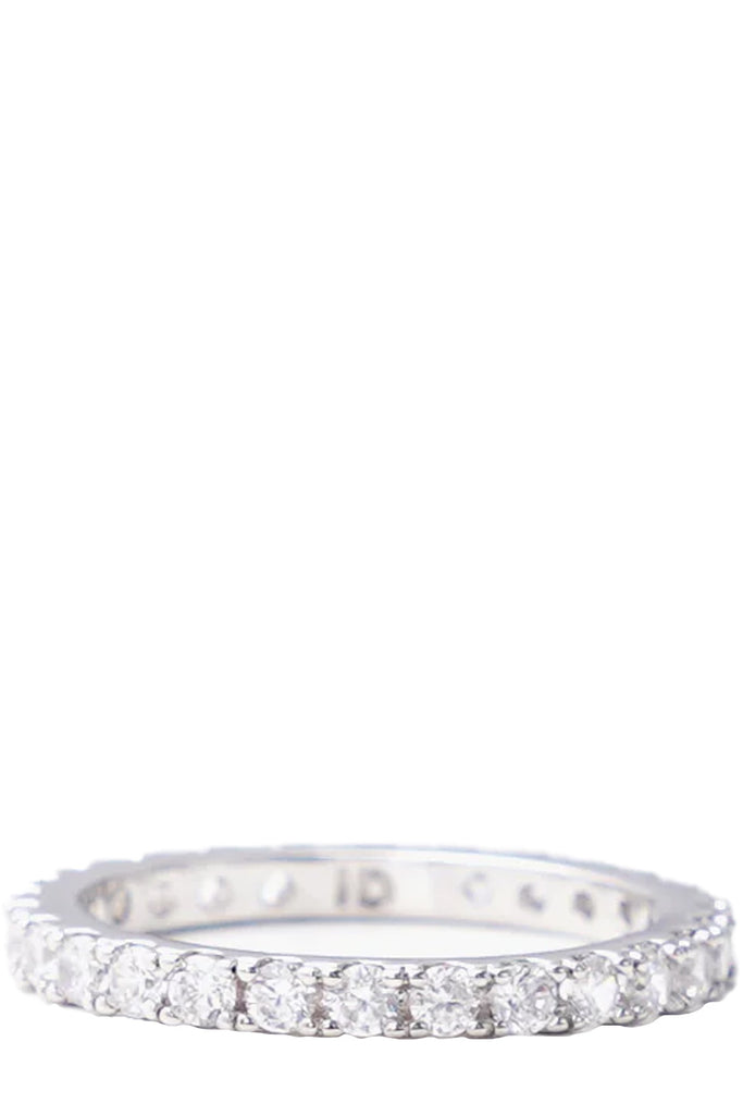 The colorful slim ring in silver and clear colours from the brand IZABEL DISPLAY