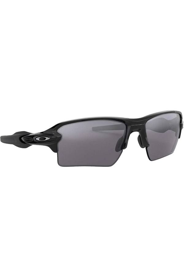 The Flak 2.0 XL narrow sunglasses from the brand OAKLEY