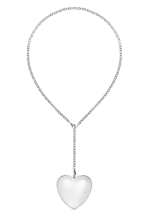 The Small Heart chain necklace in silver and clear colours from the brand THE GOOD STATEMENT