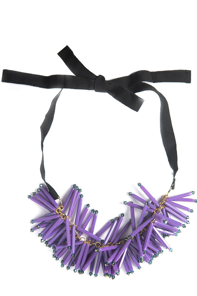 The Poke Me necklace in purple color from the brand Marina Fossati
